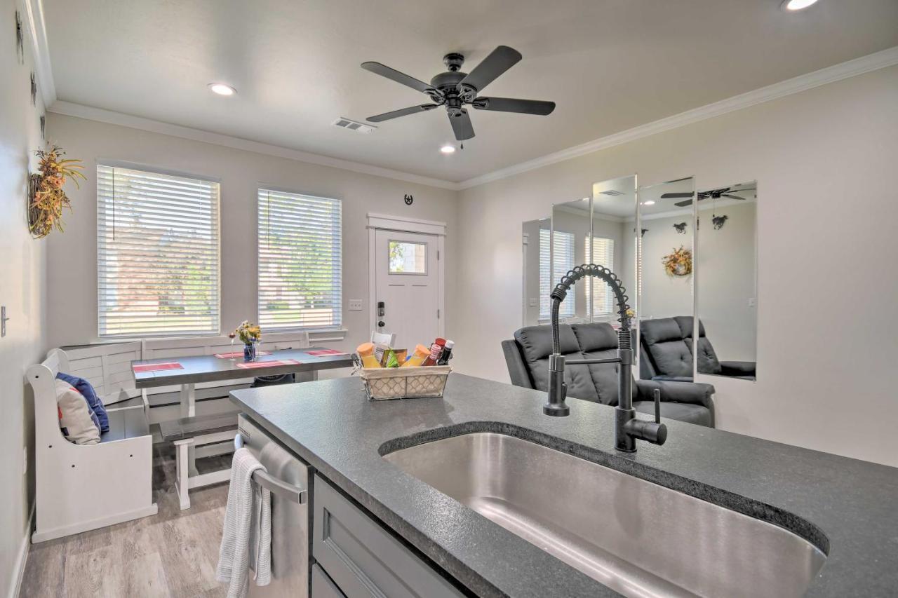 Bright Amarillo Townhome Near Parks And Town! Екстер'єр фото