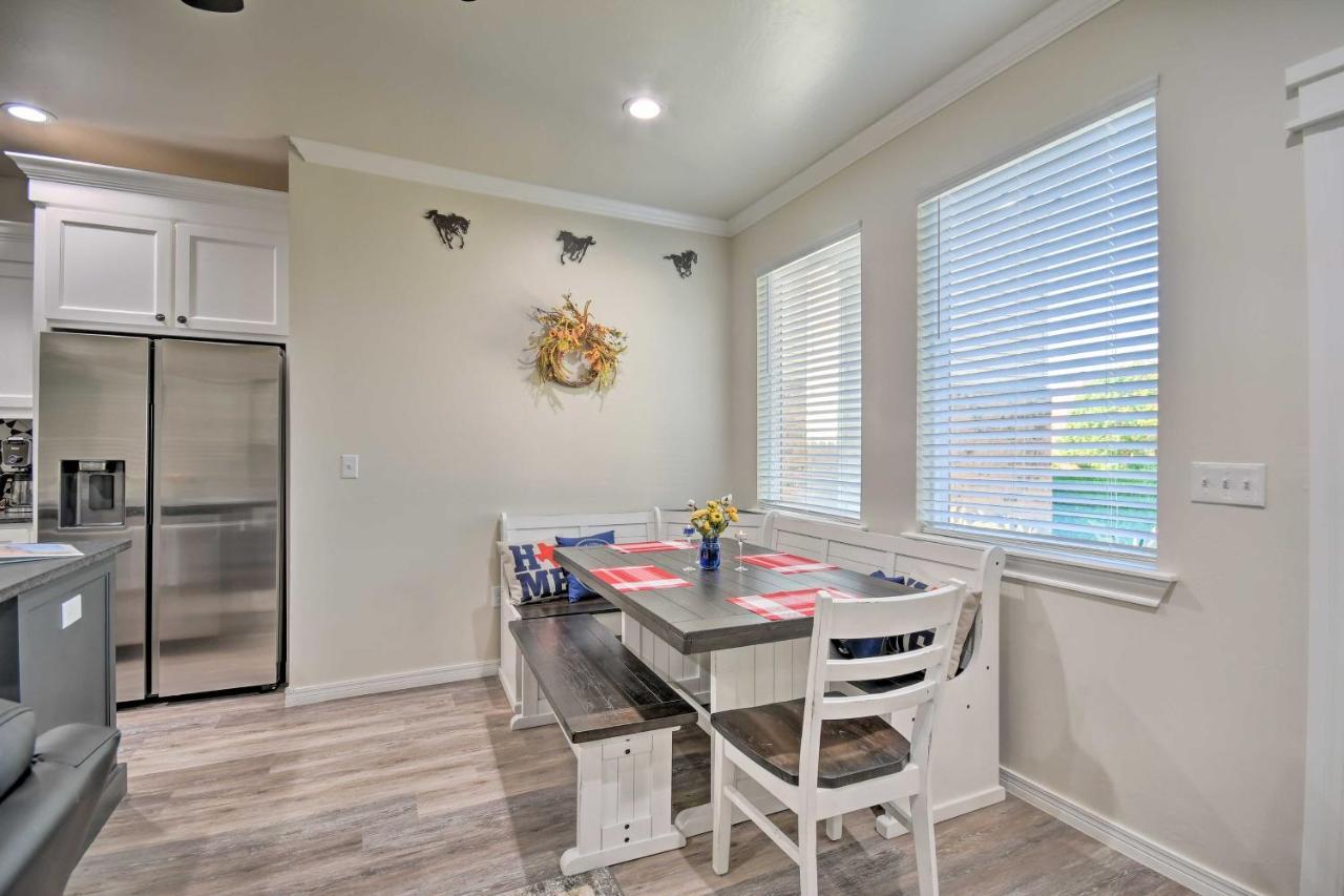 Bright Amarillo Townhome Near Parks And Town! Екстер'єр фото